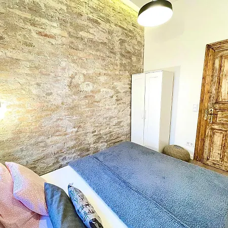 Dream Romance Residency - Finnish Sauna Apartamento Budapest