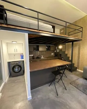 Dream Romance Residency - Finnish Sauna Apartment Budapest