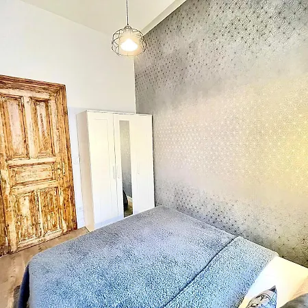 Dream Romance Residency - Finnish Sauna Apartment