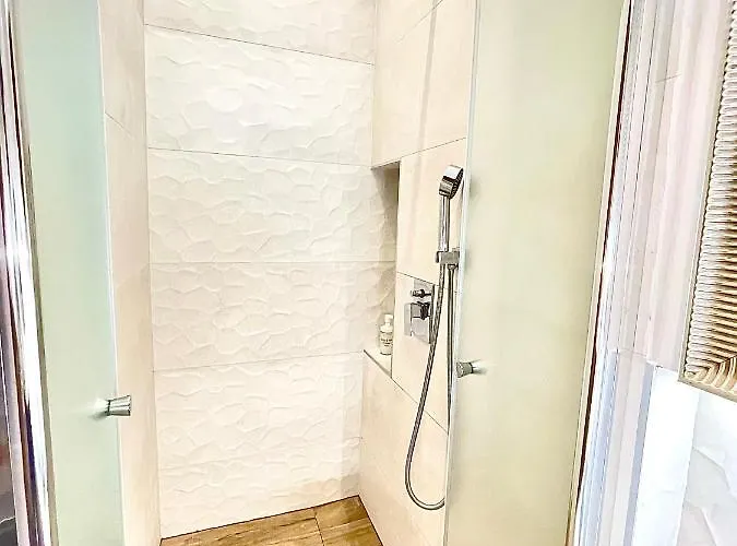 Dream Romance Residency - Finnish Sauna Apartment