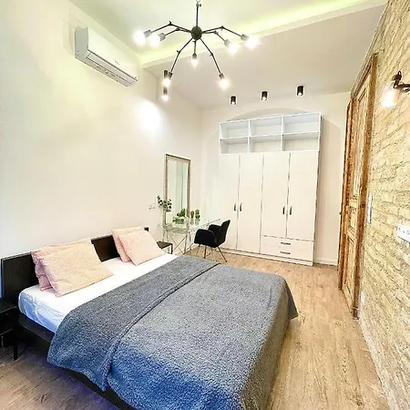Dream Romance Residency - Finnish Sauna Budapešť