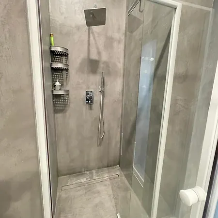 Dream Romance Residency - Finnish Sauna 부다페스트